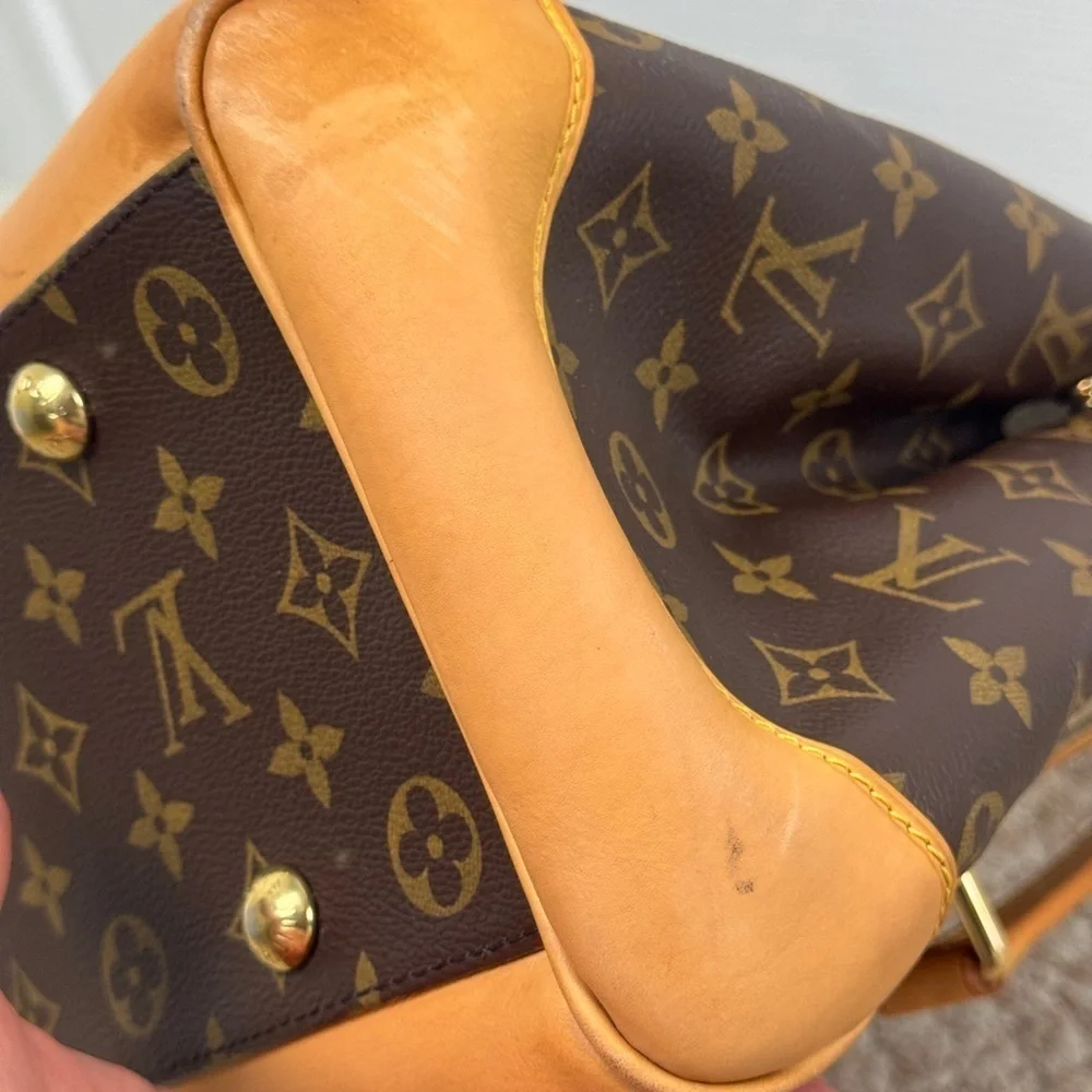 Louis Vuitton Beverly Monogram Shoulder Bag Classic & Timeless.